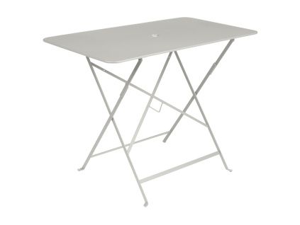 Světle šedý kovový skládací stůl Fermob Bistro 97 x 57 cm