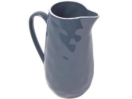 Tmavě modrý porcelánový džbán na mléko Kave Home Pontis 2 l