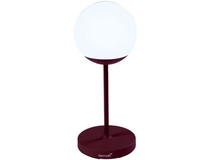 Třešňově červená venkovní LED lampa Fermob MOOON! 63 cm