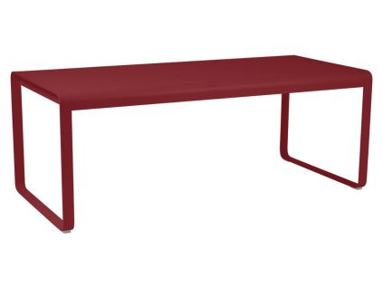Červený kovový stůl Fermob Bellevie 196 x 90 cm