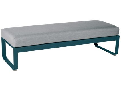Šedohnědá čalouněná lavice Fermob Bellevie 148 cm s modrou podnoží
