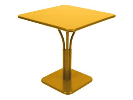 Žlutý kovový stůl Fermob Luxembourg Pedestal 71 x 71 cm