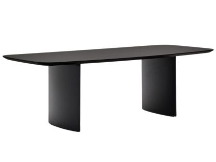 Černý lakovaný jídelní stůl Kave Home Litto 240 x 100 cm