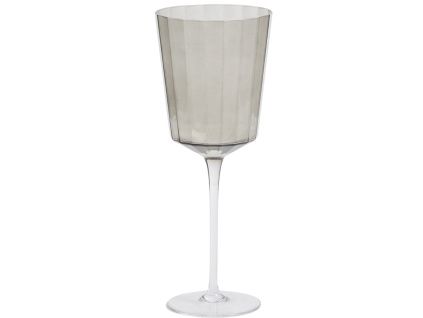 Šedá sklenice na víno Kave Home Clarien 395 ml
