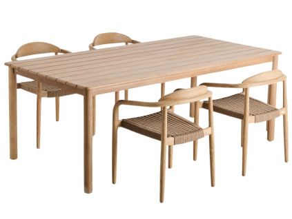 Dřevěný zahradní set stolu kave home Sori a čtyř židlí kave home Nina