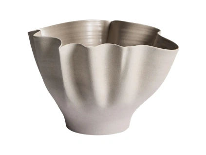 Šedá keramická váza Kave Home Nilea 23 cm
