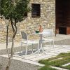 Bílý plastový zahradní stůl Spritz 60,5 cm -fv-interier-25