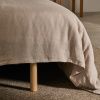 Buková podnož k posteli Kave Home S 25 cm -fv-interier-25
