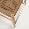 Dřevěná barová židle Kave Home Nina 62 cm s hnědým výpletem -fv-interier-25