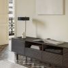 Černá kovová stolní lampa Kave Home Phant -fv-interier-25