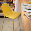 Žlutá plastová barová židle Kave Home Quinby 65 cm -fv-interier-25