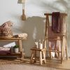 Masivní teaková stolička Kave Home Yumbi 30 cm -fv-interier-25