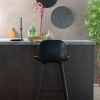 Černá plastová barová židle ZUIVER ALBERT KUIP ALL BLACK 66 cm -fv-interier-25