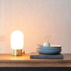 Bílo zlatá skleněná stolní lampa ZUIVER URBAN -fv-interier-25