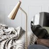 Zlatá kovová stojací lampa Precise 124 cm -fv-interier-25