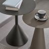 Zelenošedý kovový kulatý odkládací stolek Kave Home Shirel 38 cm -fv-interier-25