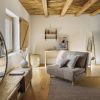 Jasanové stojací zrcadlo Kave Home Keisy 45 x 160 cm -fv-interier-25