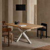 Dubový jídelní stůl Kave Home Argo 200 x 100 cm s bílou kovovou podnoží -fv-interier-25