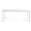 Bílý skleněný rozkládací jídelní stůl Kave Home Axis 140/200 x 90 cm