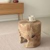 Masivní teakový odkládací stolek Kave Home Tropicana 35 cm -fv-interier-25