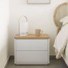 Bílý lakovaný noční stolek Kave Home Abilen 53 x 36 cm -fv-interier-25