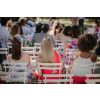 Bílá kovová skládací židle Fermob Bistro -fv-interier-25