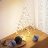 Stříbrná vánoční LED dekorace ve tvaru vánočního stromku Kave Home Phytia -fv-interier-25