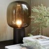 Hnědá skleněná stolní lampa Note -fv-interier-25