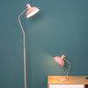 Světle růžová kovová stolní lampa Earny
