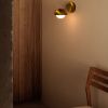 Zlatá kovová nástěnná lampa Kave Home Lonela -fv-interier-25