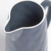 Tmavě modrý porcelánový džbán na mléko Kave Home Pontis 2 l -fv-interier-25