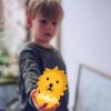 Žlutá plastová dětská LED lampa Mr. Maria Lion 11 cm -fv-interier-25