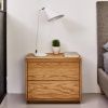Dubový noční stolek Kave Home Abilen 53 x 36 cm -fv-interier-25