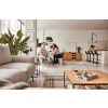 Dubový konferenční stolek Kave Home Yoana 80 x 80 cm -fv-interier-25