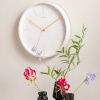 Bílé kovové nástěnné hodiny Saeli 35 cm -fv-interier-25