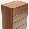 Ořechová komoda Kave Home Vedrana 60 x 40 cm -fv-interier-25