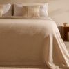 Béžový bavlněný přehoz Kave Home Bedar 240 x 260 cm -fv-interier-25