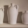 Bílá terakotová váza Kave Home Palafrugell 36 cm -fv-interier-25
