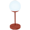 Zemitě červená venkovní LED lampa Fermob MOOON! 63 cm