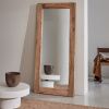 Dřevěné závěsné zrcadlo Kave Home Maden 180 x 80 cm -fv-interier-25