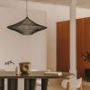 Černé kovové závěsné světlo Kave Home Makai 87 cm -fv-interier-25