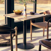 Přírodní bistro stolek Kave Home Dina 70 x 70 cm -fv-interier-25