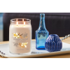 Velká vonná svíčka Yankee Candle Vanilla Crème Brûlée Signature -fv-interier-25