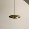 Zlaté mosazné závěsné světlo AUDO RESONANT 53 cm -fv-interier-25