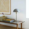 Hnědá kovová stolní lampa Ellen -fv-interier-25
