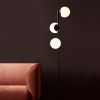 Opálově bílá skleněná stojací lampa Lilly 150 cm -fv-interier-25