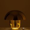 Zlatá kovová stolní lampa J-line Mushroom S -fv-interier-25