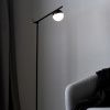 Opálově bílá skleněná stojací lampa Contina s černou podstavou 139 cm -fv-interier-25