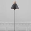 Černá kovová stojací lampa Strap 155 cm -fv-interier-25