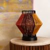 Pestrobarevná stolní lampa DUTCHBONE SURYA -fv-interier-25
